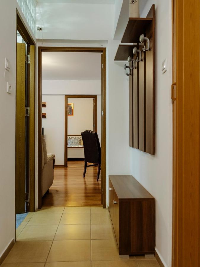Old Town Historic Apartment With Backyard Mini Park Bucareste Exterior foto