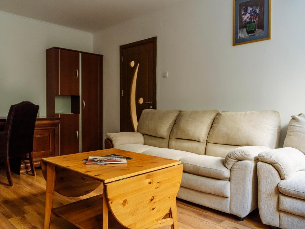 Old Town Historic Apartment With Backyard Mini Park Bucareste Exterior foto